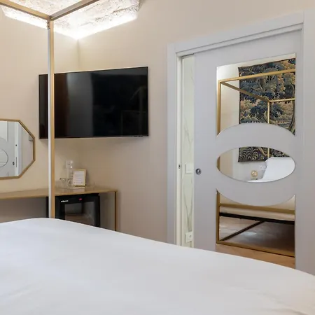 Scipioni 235 Luxury بيت ضيافة
