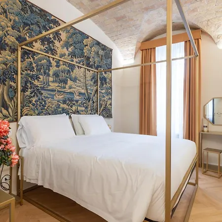 Scipioni 235 Luxury Gasthof 4*